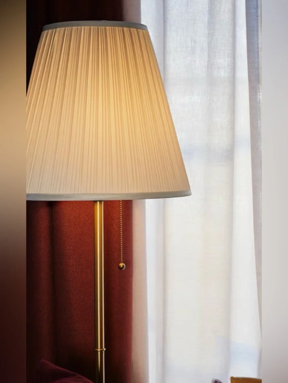 NWT ÅRSTID Floor lamp, brass/white